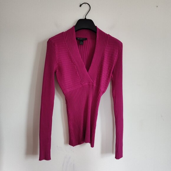 Ladies SZ S Inc Fushia Surplice Bodice Sweater - Picture 1 of 3